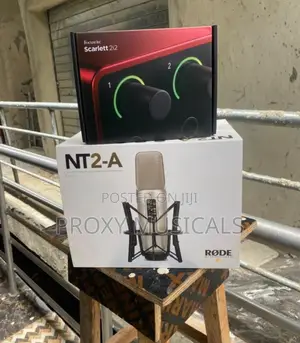 Focusrite Scarlett 2i2 4th Gen & Rode Nt2-a Studio Condenser Bundle