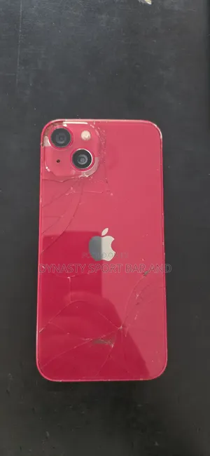 Apple iPhone 13 256 GB Red