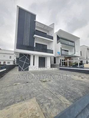 5bdrm Mansion in Megamond Estate, Ikota for sale