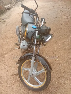 TVS Apache RTR 160 4V Fi 2024 Black