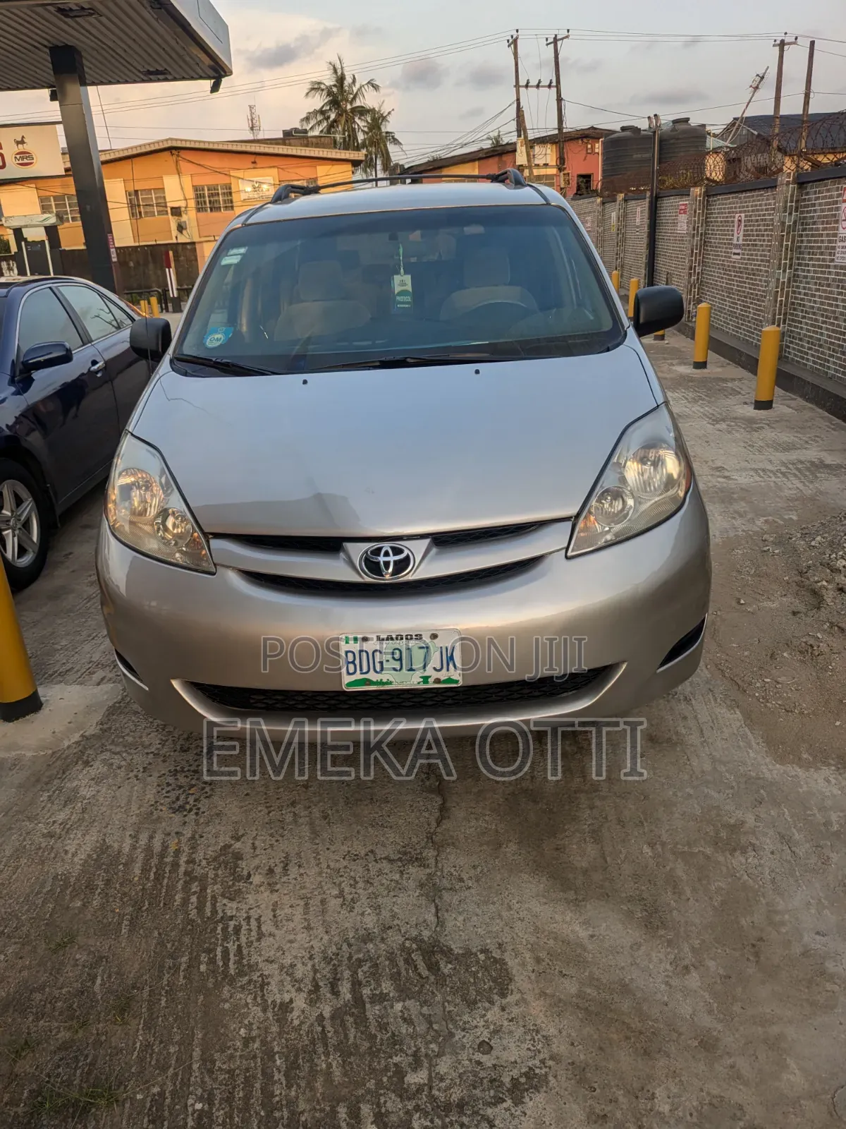 Toyota Sienna LE 2008 Silver