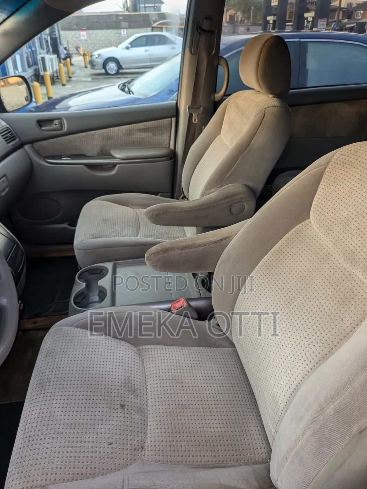 Toyota Sienna LE 2008 Silver