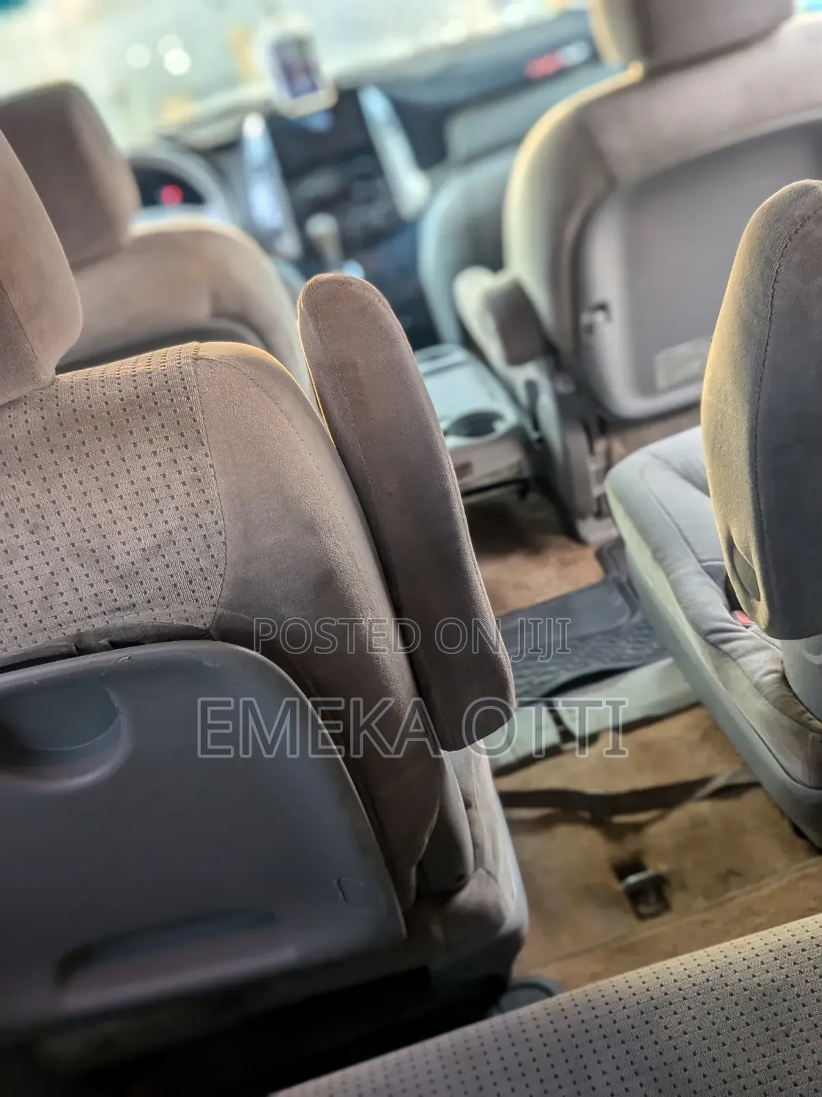 Toyota Sienna LE 2008 Silver