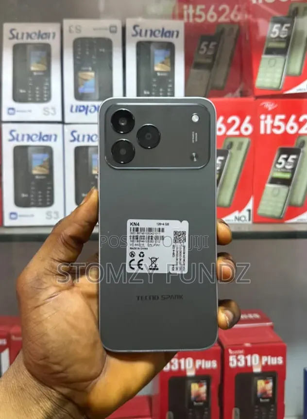 New Tecno Spark 50 128 GB Gray