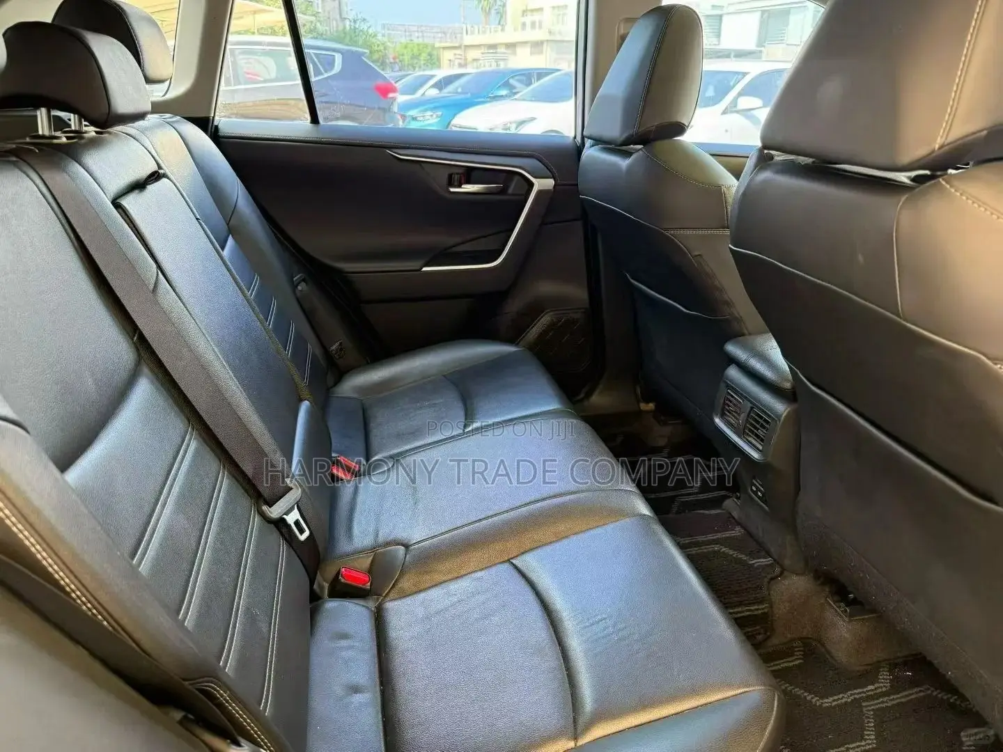 Toyota RAV4 2023 White
