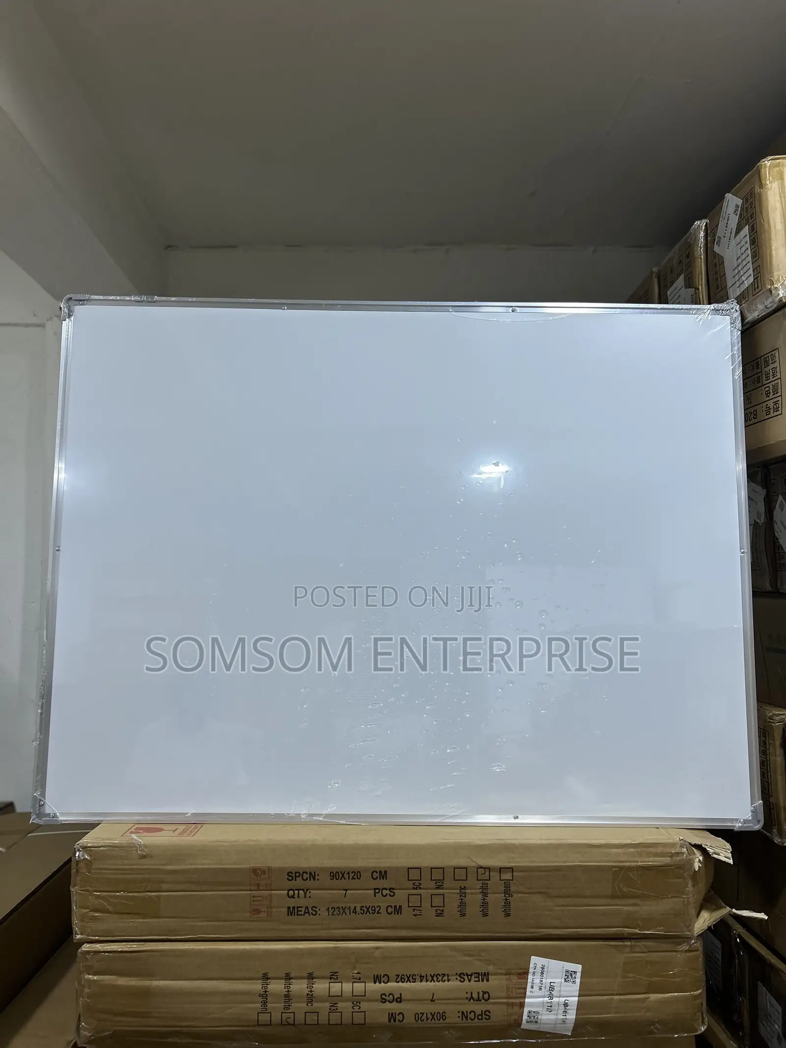 Double Sided Magnetic Whiteboard 120x90cm (4x3ft)