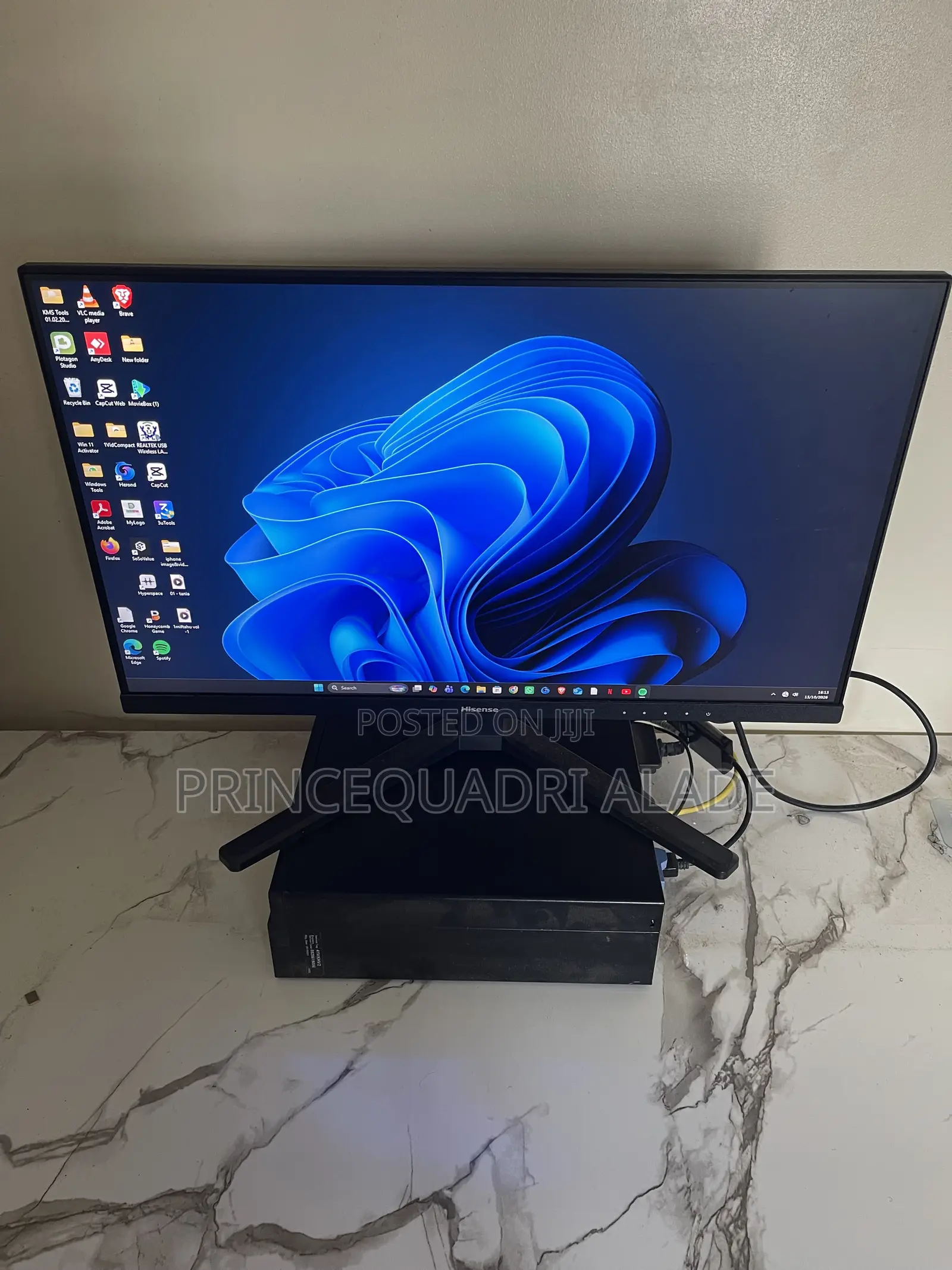 Desktop Computer Dell OptiPlex 3080 16GB Intel Core i5 SSHD+SSD 500GB