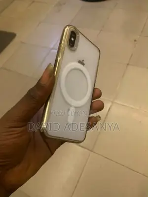 Apple iPhone X 64 GB White