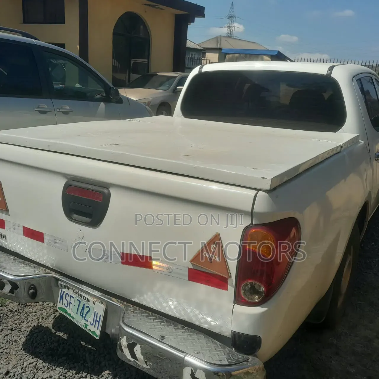 Mitsubishi L200 2014 White