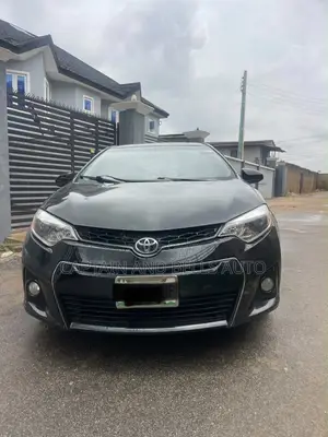 Toyota Corolla S Premium 4dr Sedan (1.8L 4cyl CVT) 2015 Black