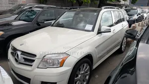 Mercedes-Benz GLK-Class 350 4MATIC 2012 White