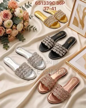 Ladies Fashionable Luxury Slippers