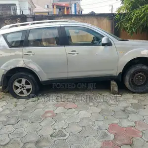Mitsubishi Outlander 2008 Silver