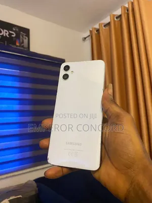 Samsung Galaxy A05 64 GB White