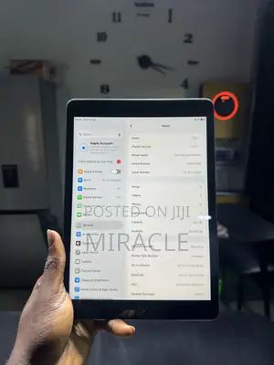Apple iPad 10.2 (2021) 256 GB Gray
