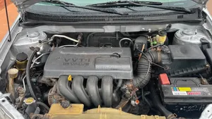 Toyota Corolla 2004 Silver