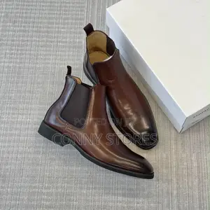 Tapered Leather Chelsea Boot “Cognac”