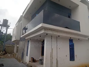 4bdrm Duplex in Ekorinim 2, Calabar for sale