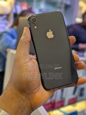Apple iPhone XR 64 GB Black