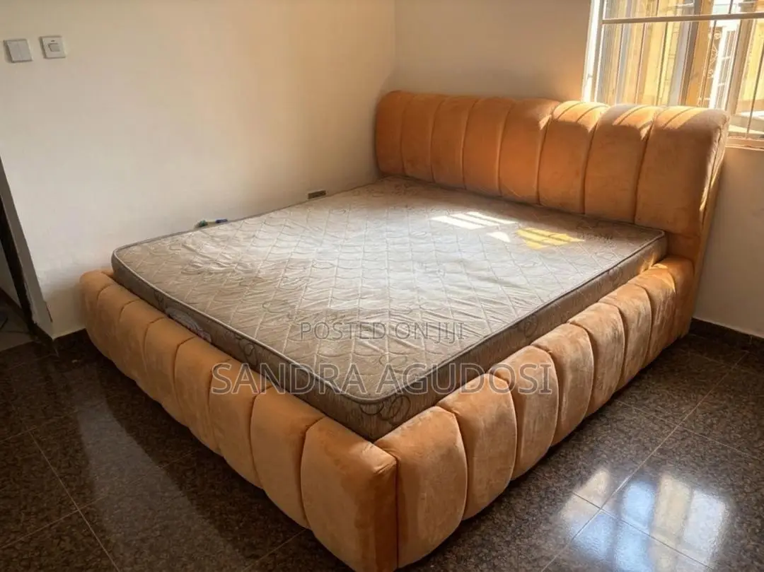 6x6 Bed Stand