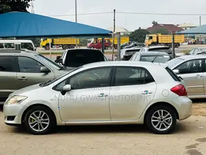Toyota Auris 2009 Silver