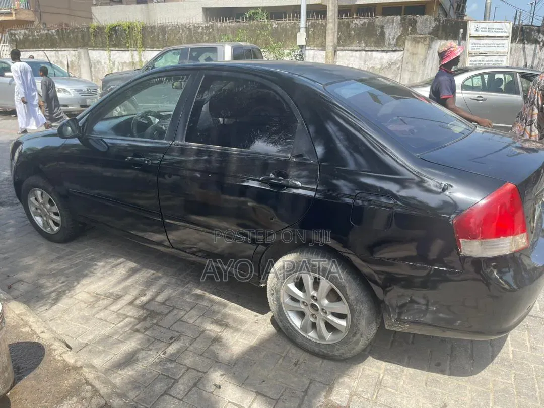 Kia Cerato 2007 Black