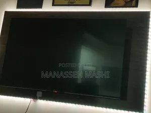 Hisense 55 Inches TV