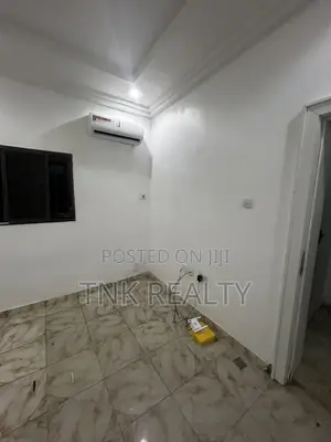 Mini Flat in Mabushi for rent