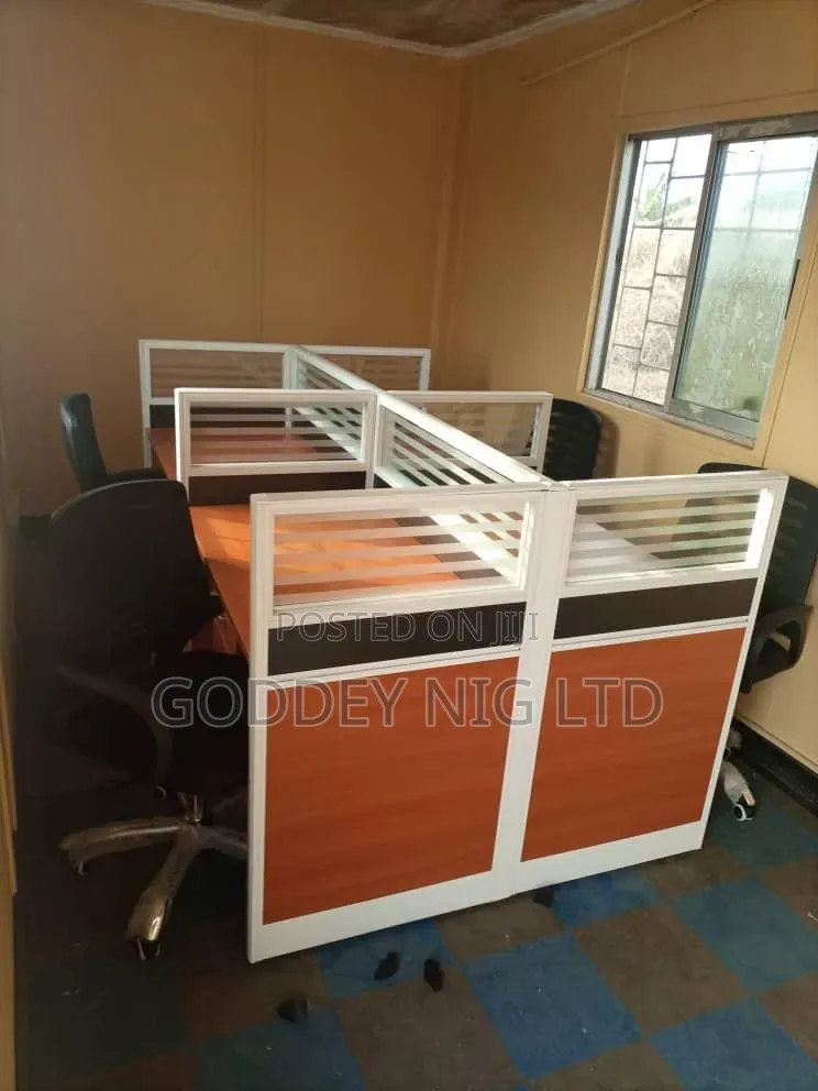 Solid Office Workstation by 4