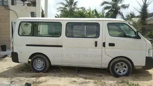 Nissan Caravan (Urvan) 2012 White