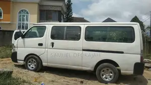 Nissan Caravan (Urvan) 2012 White