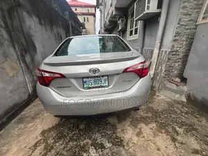 Toyota Corolla 2014 Silver