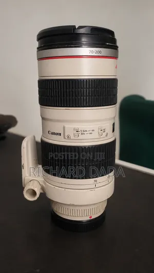 Canon 70 200mm F2.8