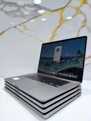 Laptop Apple MacBook Pro 2019 32GB AMD SSD 1T