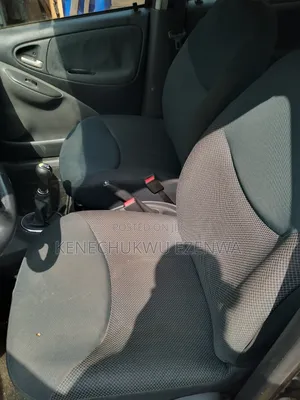 Toyota Yaris 2003 Black