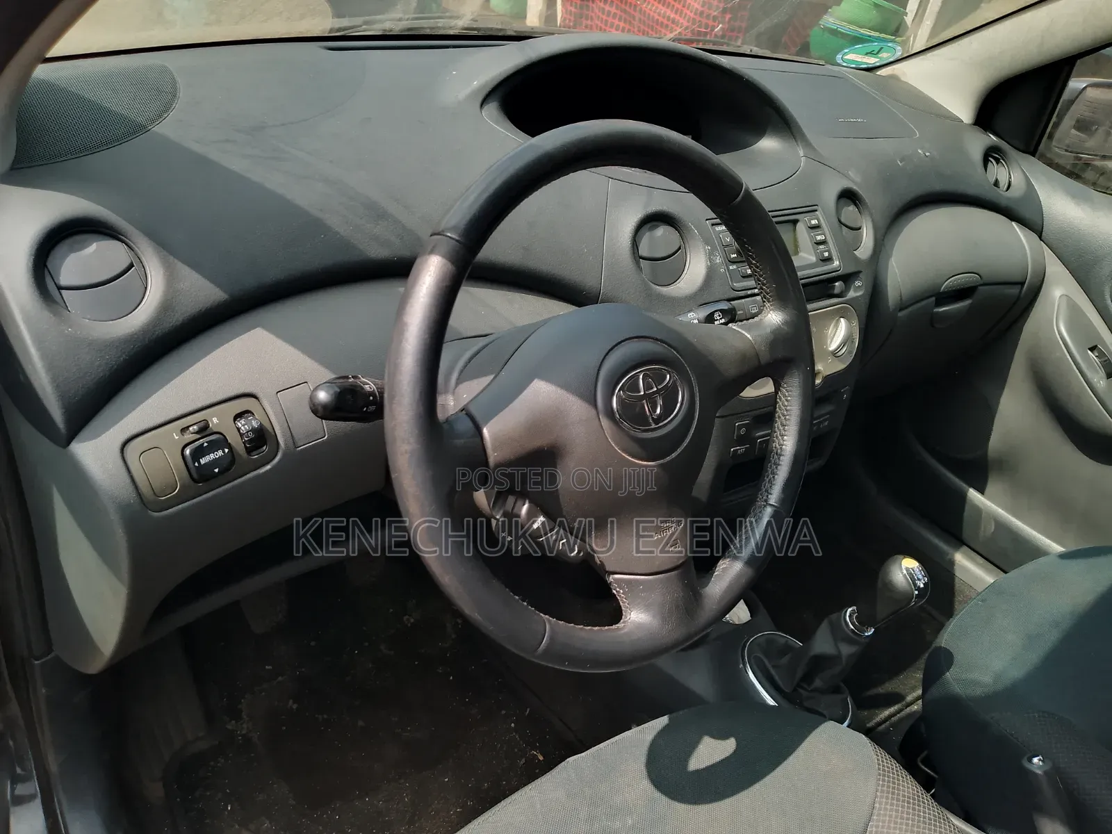 Toyota Yaris 2003 Black