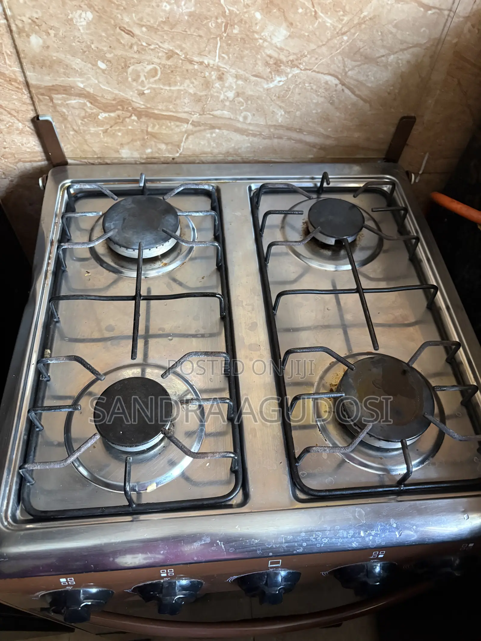 4 Burner Gas Cooker