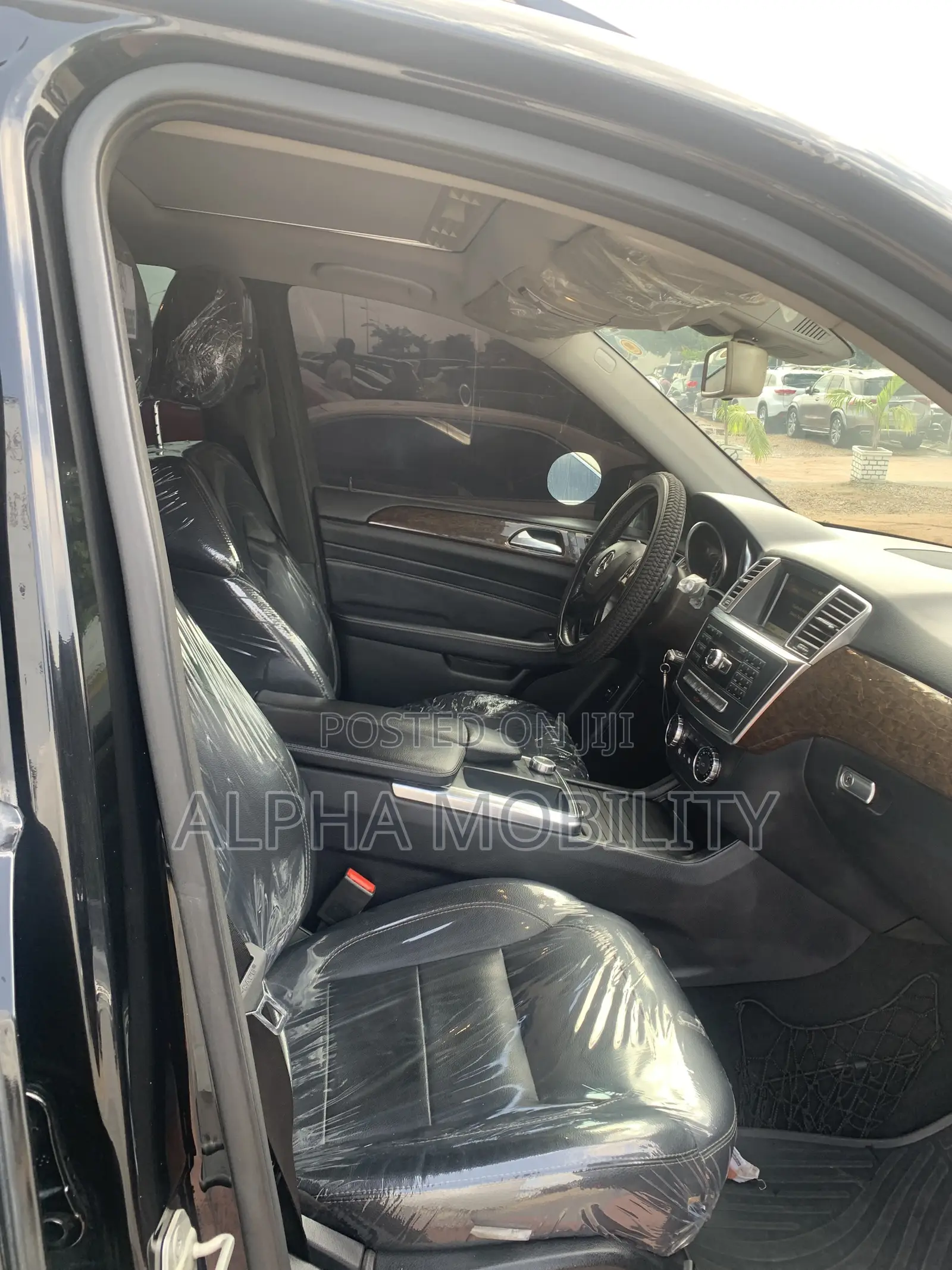 Mercedes-Benz M Class 2012 Black