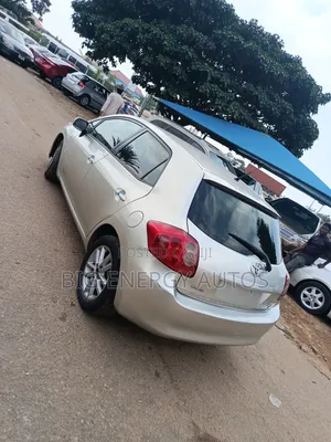 Toyota Auris 2009 White