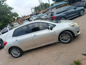 Toyota Auris 2009 White