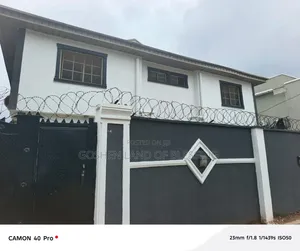 2bdrm Block of Flats in Olorunfemi Estate for sale