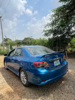 Toyota Corolla 2009 Blue
