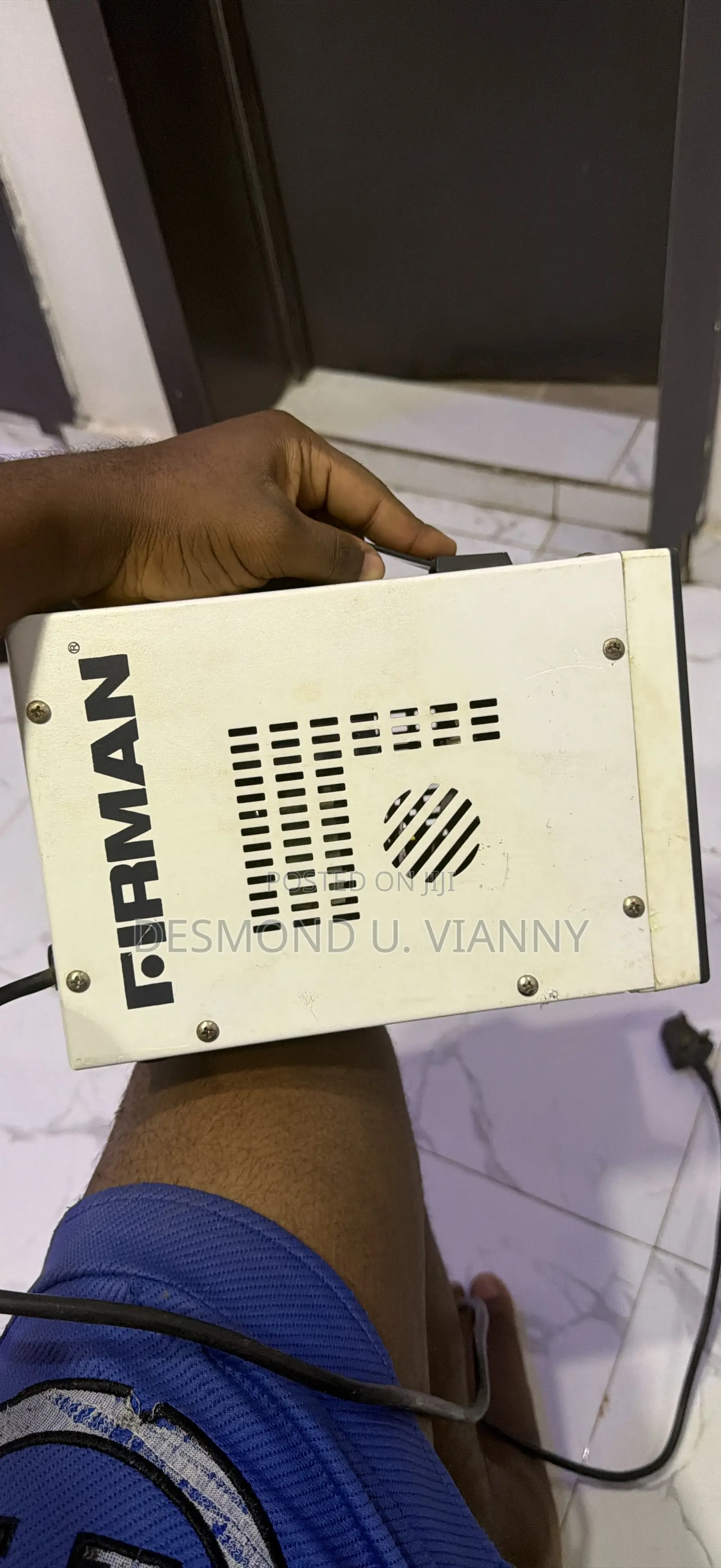 Firman 2000W Stabilizer