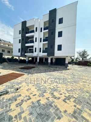 1bdrm Apartment in Lekki Phase 1 for sale