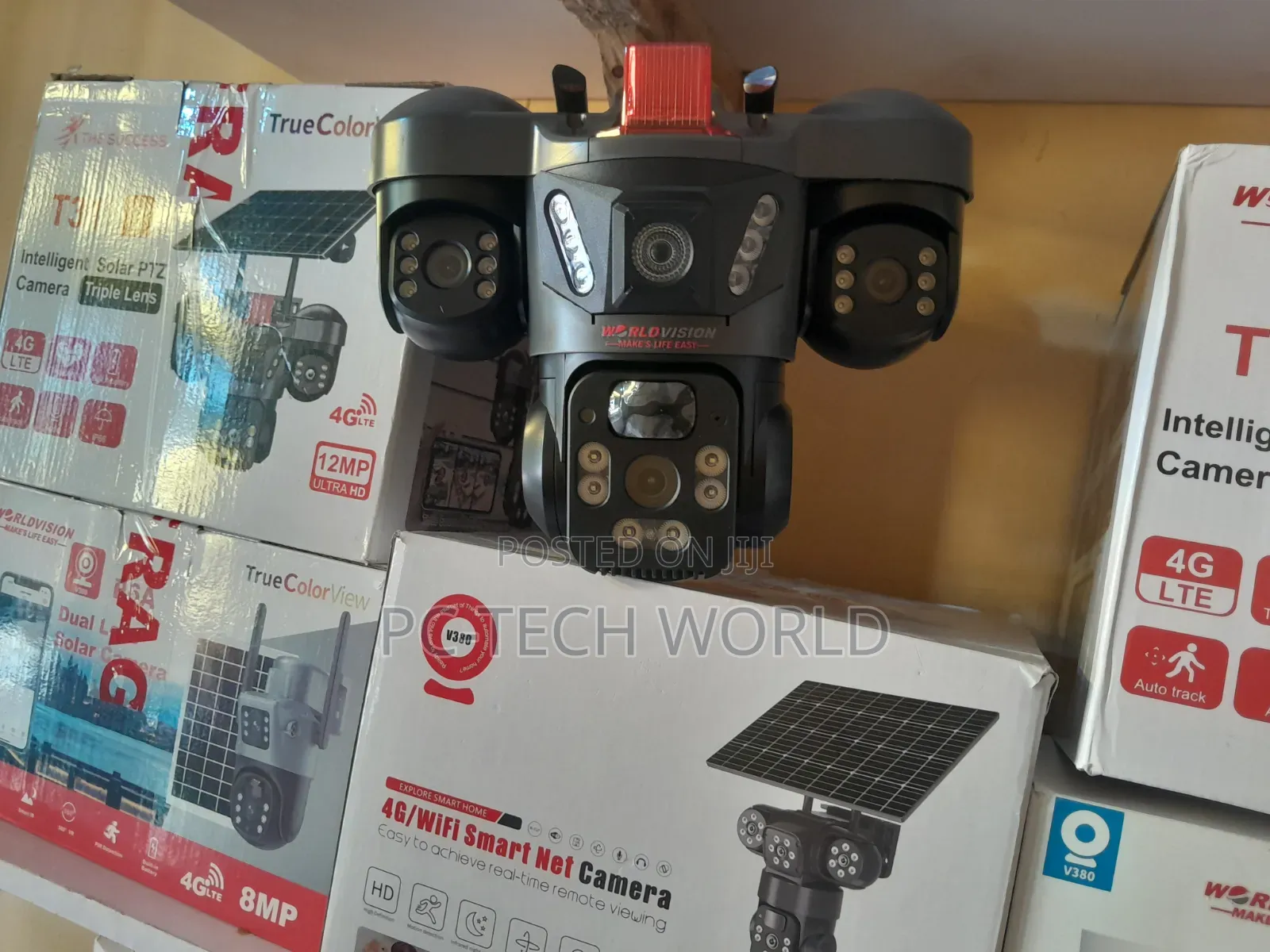 Three Lens Solar 4G PTZ Camera