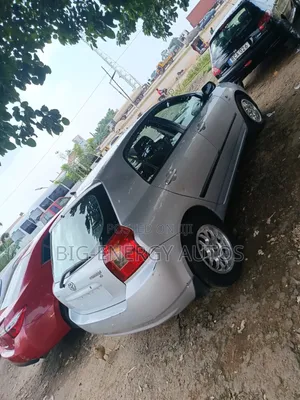 Toyota Corolla LE 2005 Silver