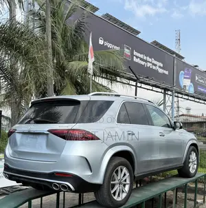 Mercedes-Benz GLE-Class 2024 Silver
