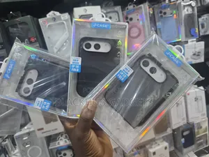 Apple iPhone 18 Fold Pouch