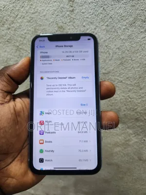 Apple iPhone XR 64 GB