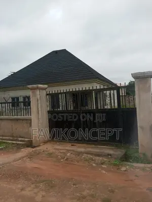 3bdrm Bungalow in Mini Estate, Giri for sale